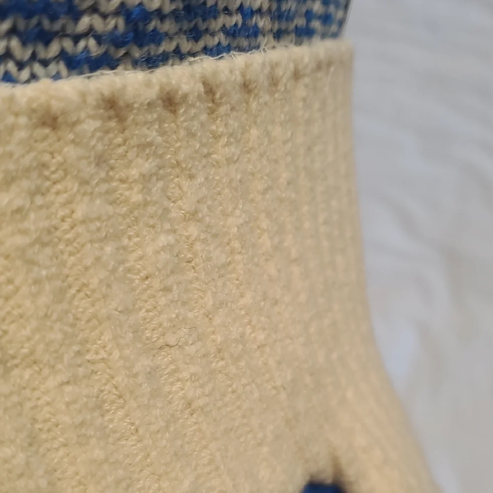 Vintage, Smiley, Pure Wool Hat, Blue and White, Pom Pom, Kids, NWT